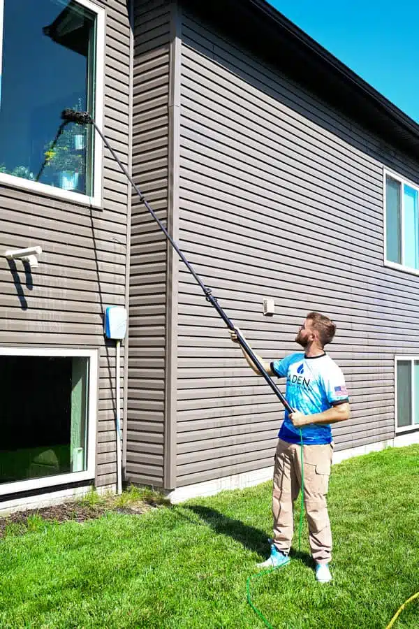 Res Window Cleaning 1